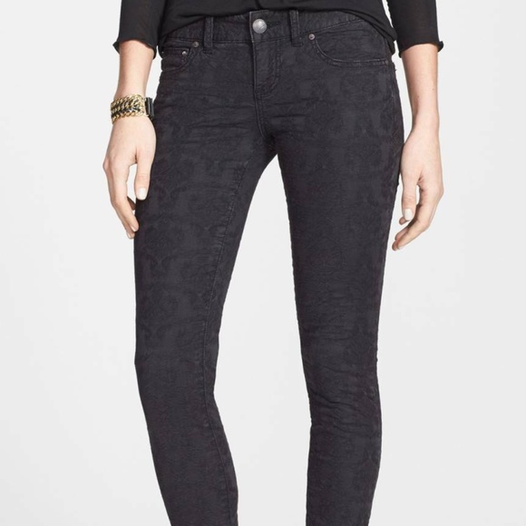 Free People Denim - FREE PEOPLE | JACQUARD SKINNY JEANS | BLACK | 28⚡️